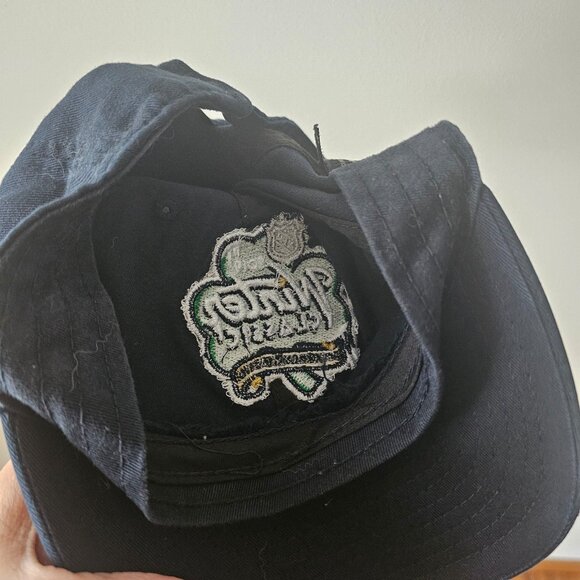 2019 Notre Dame Winter Classic Hat - Picture 3 of 3